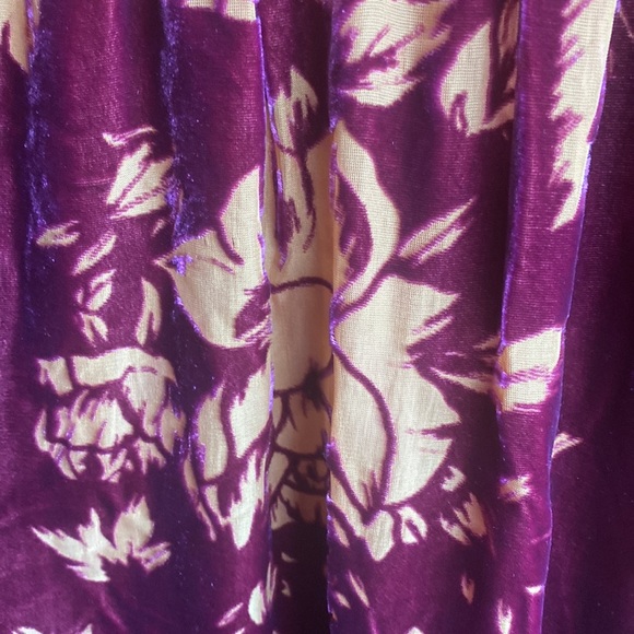 Johnny Was NWT Vida Floral Burnout Velvet Long Sleeve Vneck Silk Rayon Blouse - Picture 10 of 15